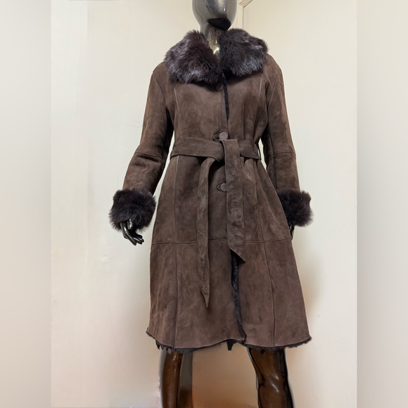 Sold - Picture 3 of 17